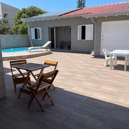 Villa Casa Com Piscina Proxima Ao Mar Tramandaí Exterior foto